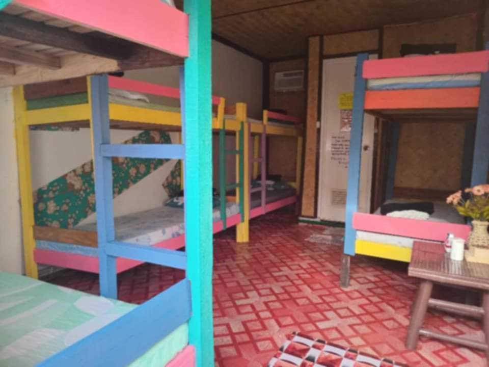 Sun Valley Backpackers Inn El Nido Exterior photo